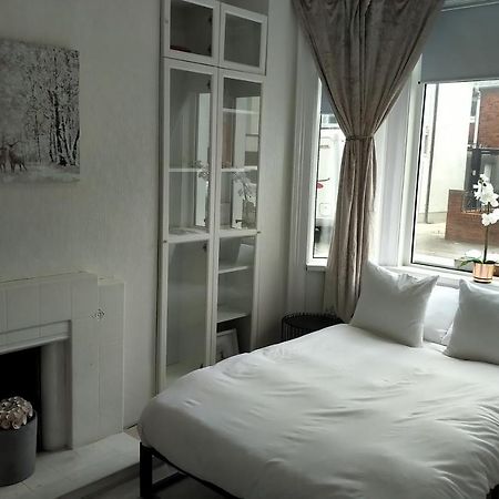 Aunty Katie'S House, Ni Tourist Board Certified With Free Continental Breakfast Appartement Belfast Buitenkant foto