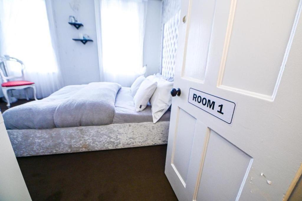 Aunty Katie'S House, Ni Tourist Board Certified With Free Continental Breakfast Appartement Belfast Buitenkant foto