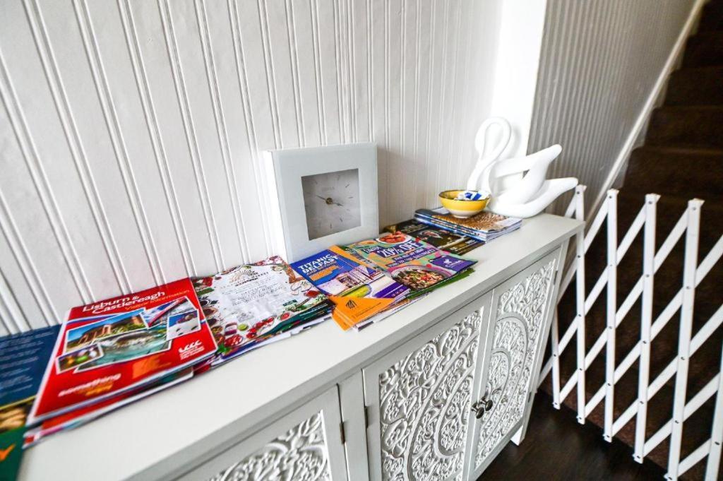 Aunty Katie'S House, Ni Tourist Board Certified With Free Continental Breakfast Appartement Belfast Buitenkant foto
