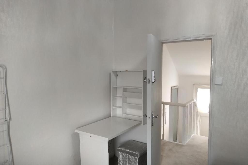 Aunty Katie'S House, Ni Tourist Board Certified With Free Continental Breakfast Appartement Belfast Buitenkant foto